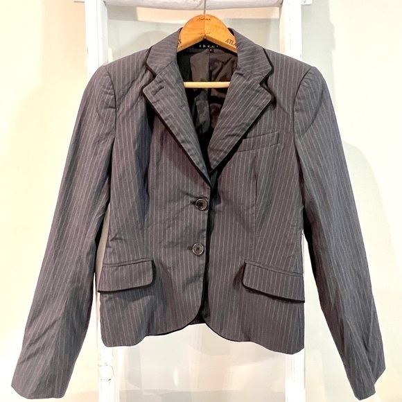 𝅺THEORY cotton blend classic pinstripe two button blazer size 4 - Picture 1 of 10